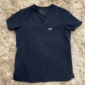 Figs Catarina One Pocket Scrub Top! Limited edition color Night Sky